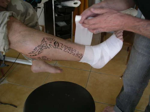 bandaging finished tattoo