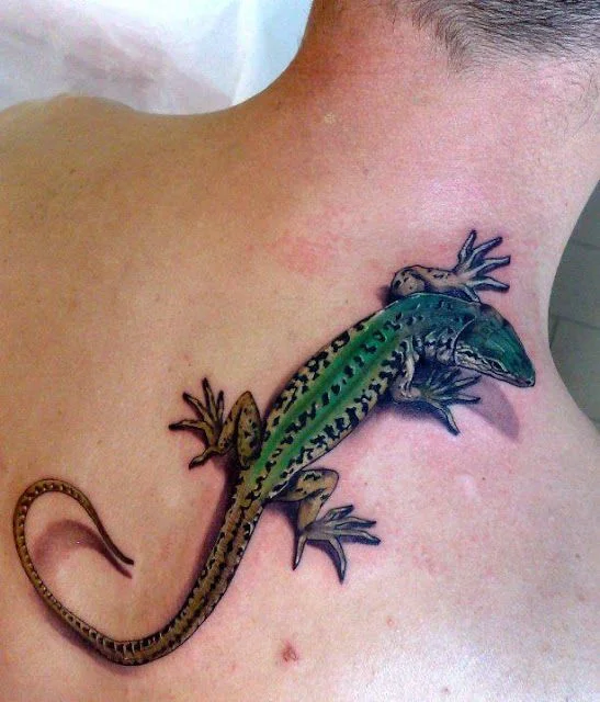 realistic lizard tattoo