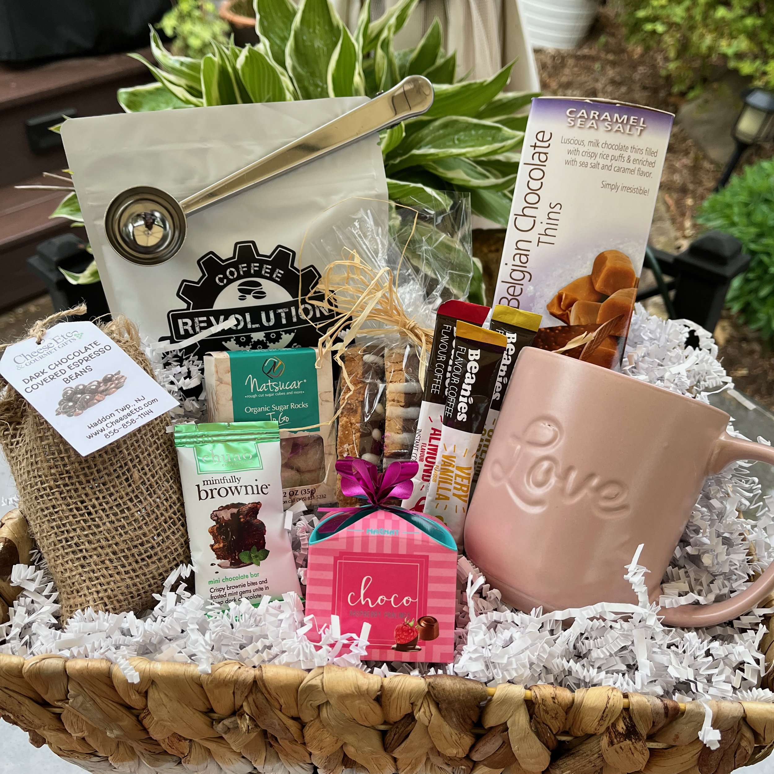 24 Best Mothers Day Gift Baskets  Gift Box  Basket Ideas for Mom