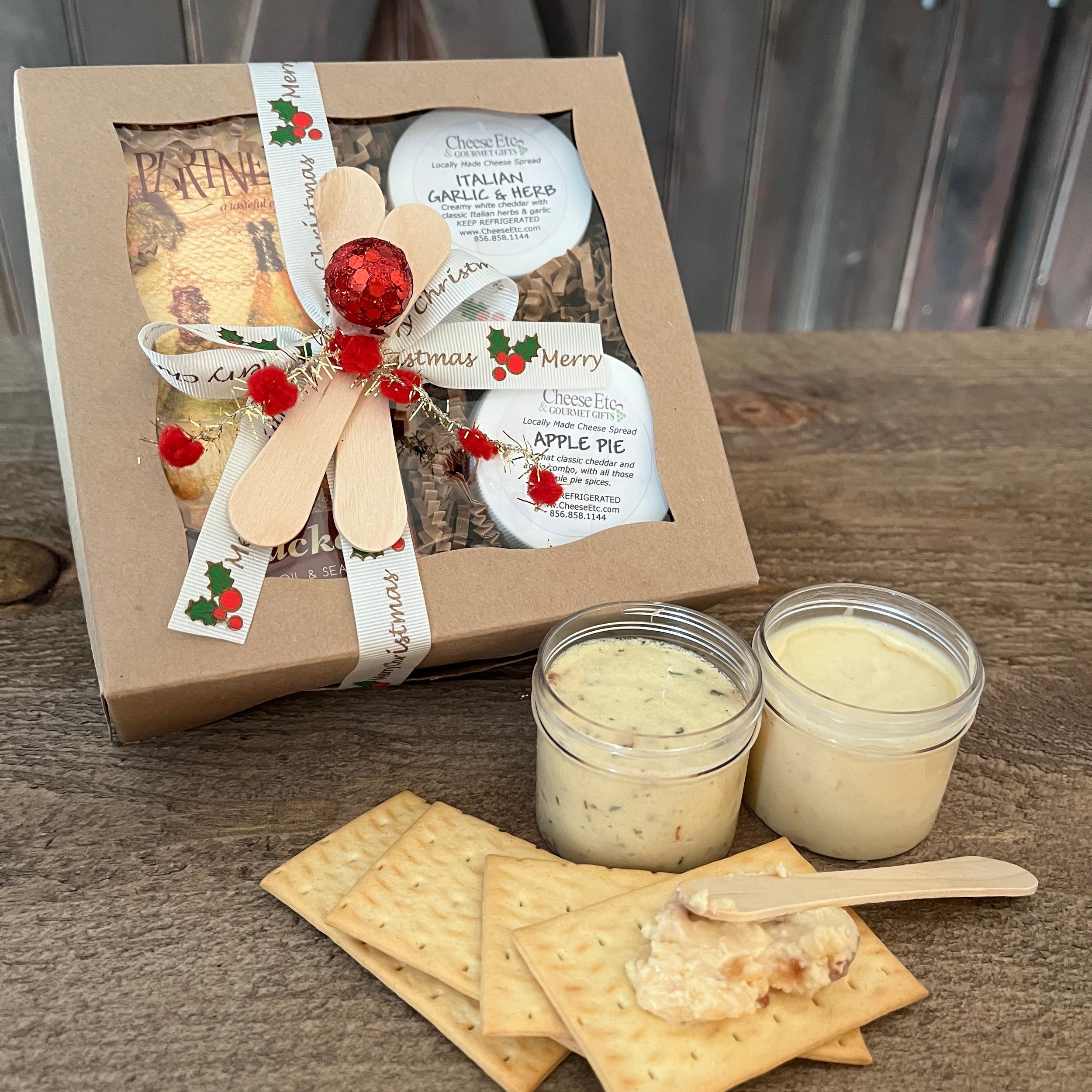 mini holiday spread box 2022.jpeg
