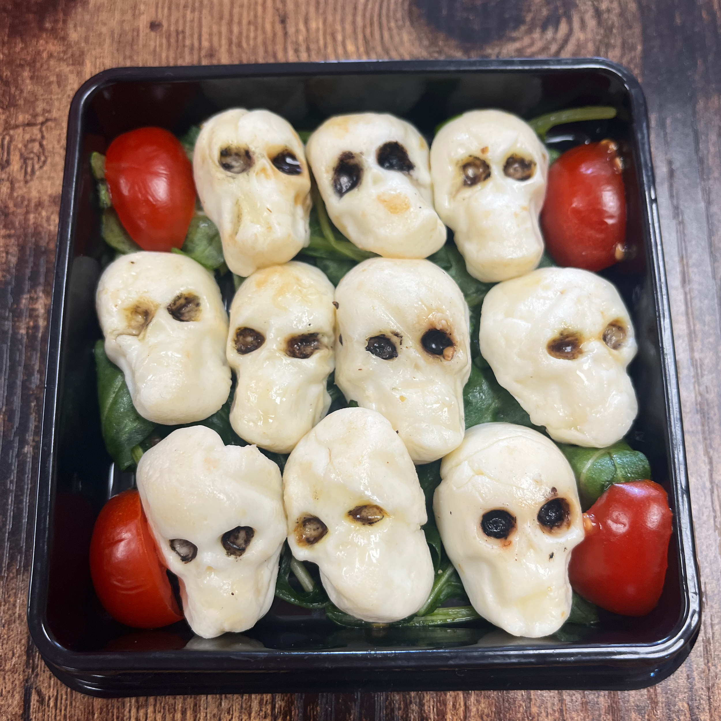 skullarella heads.png