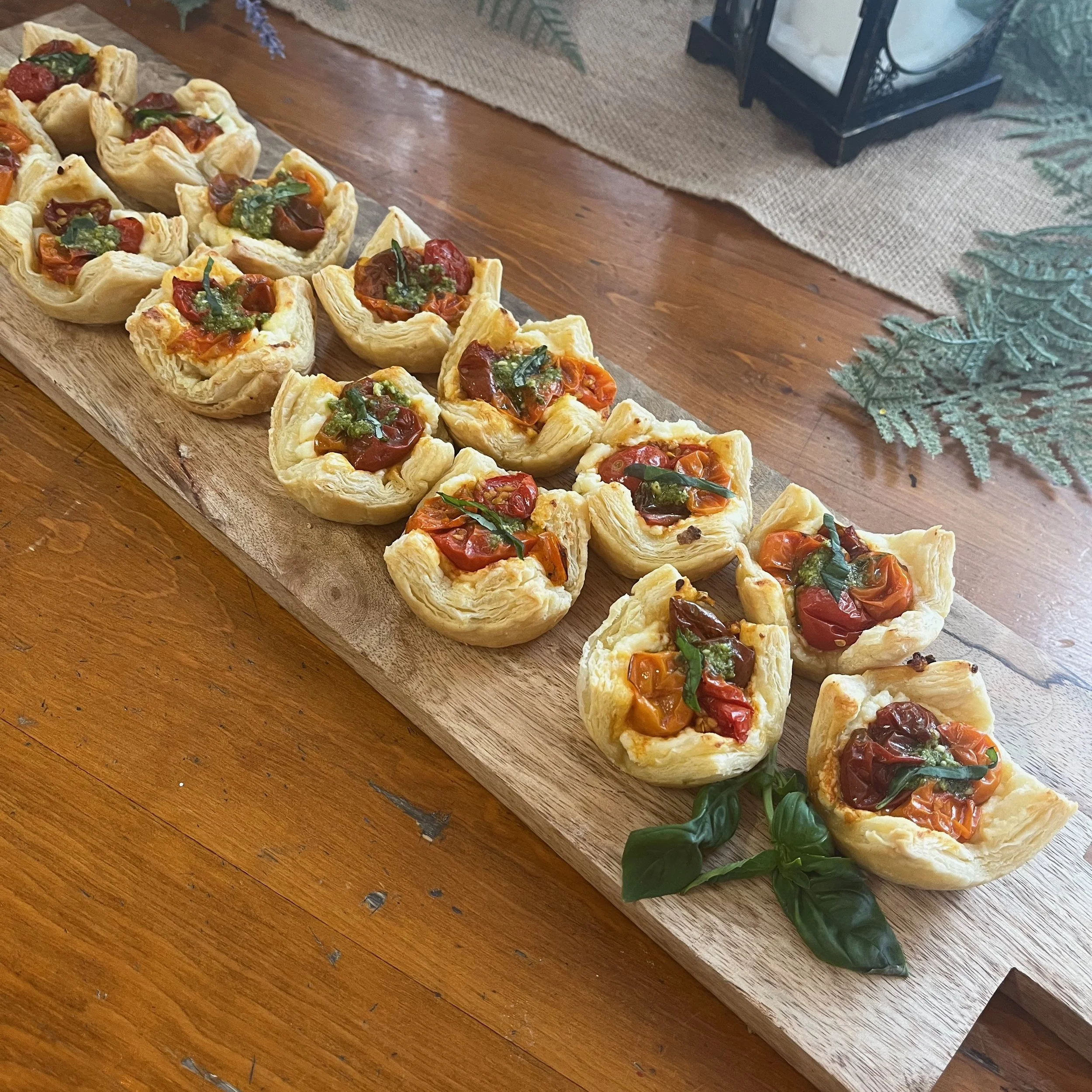 tomato puff pastry.jpeg