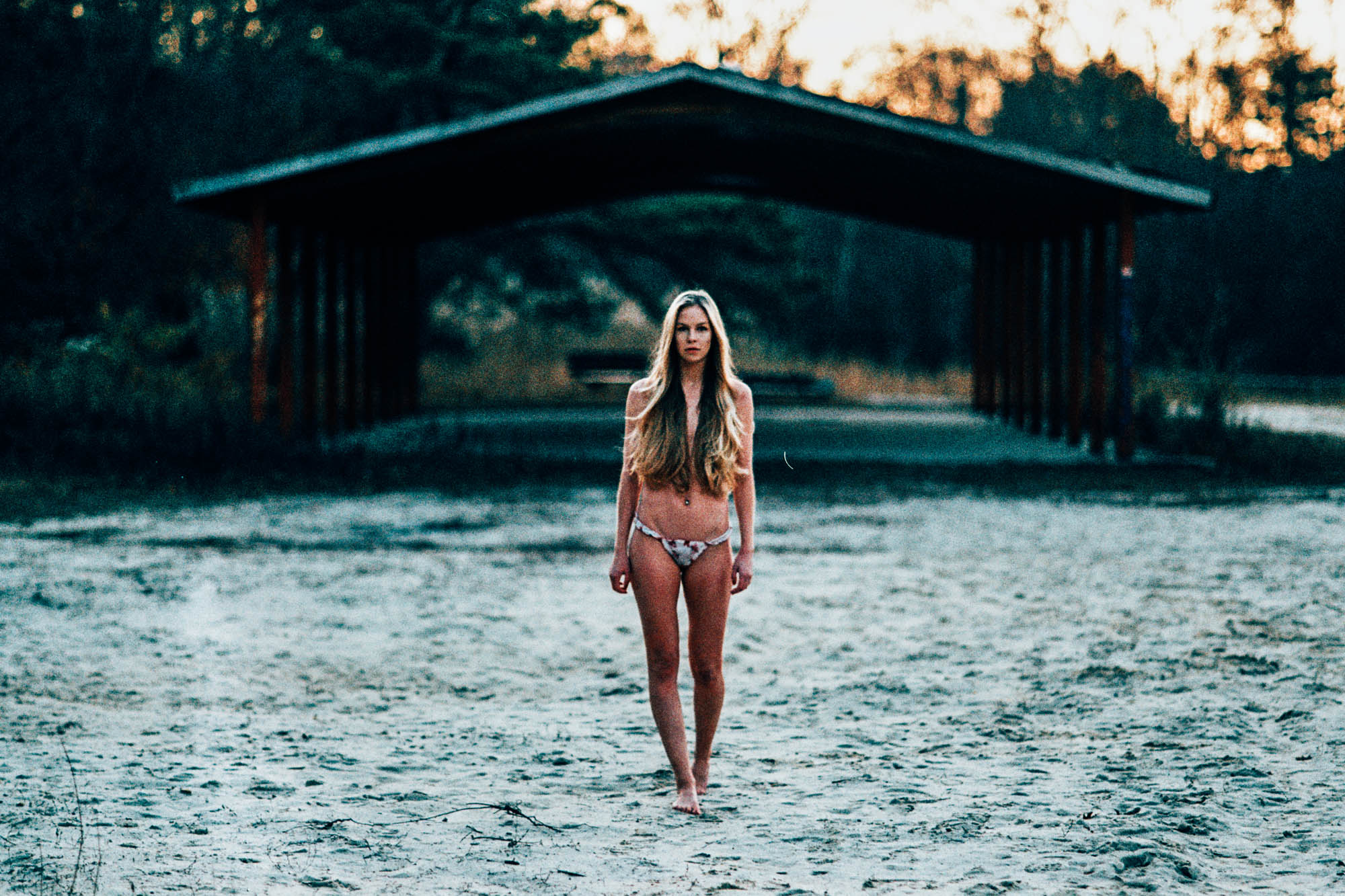 chrissy7AA003.jpg
