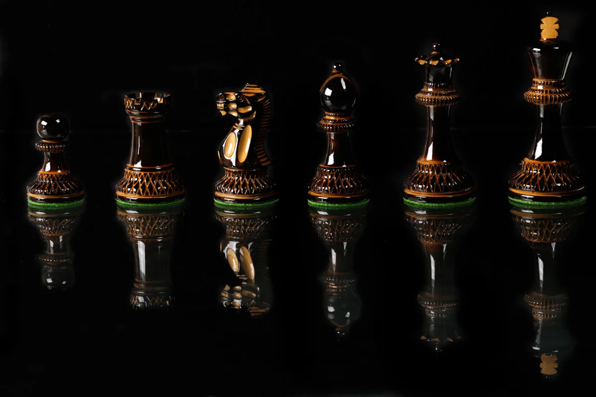 Chess_pieces-2.jpg