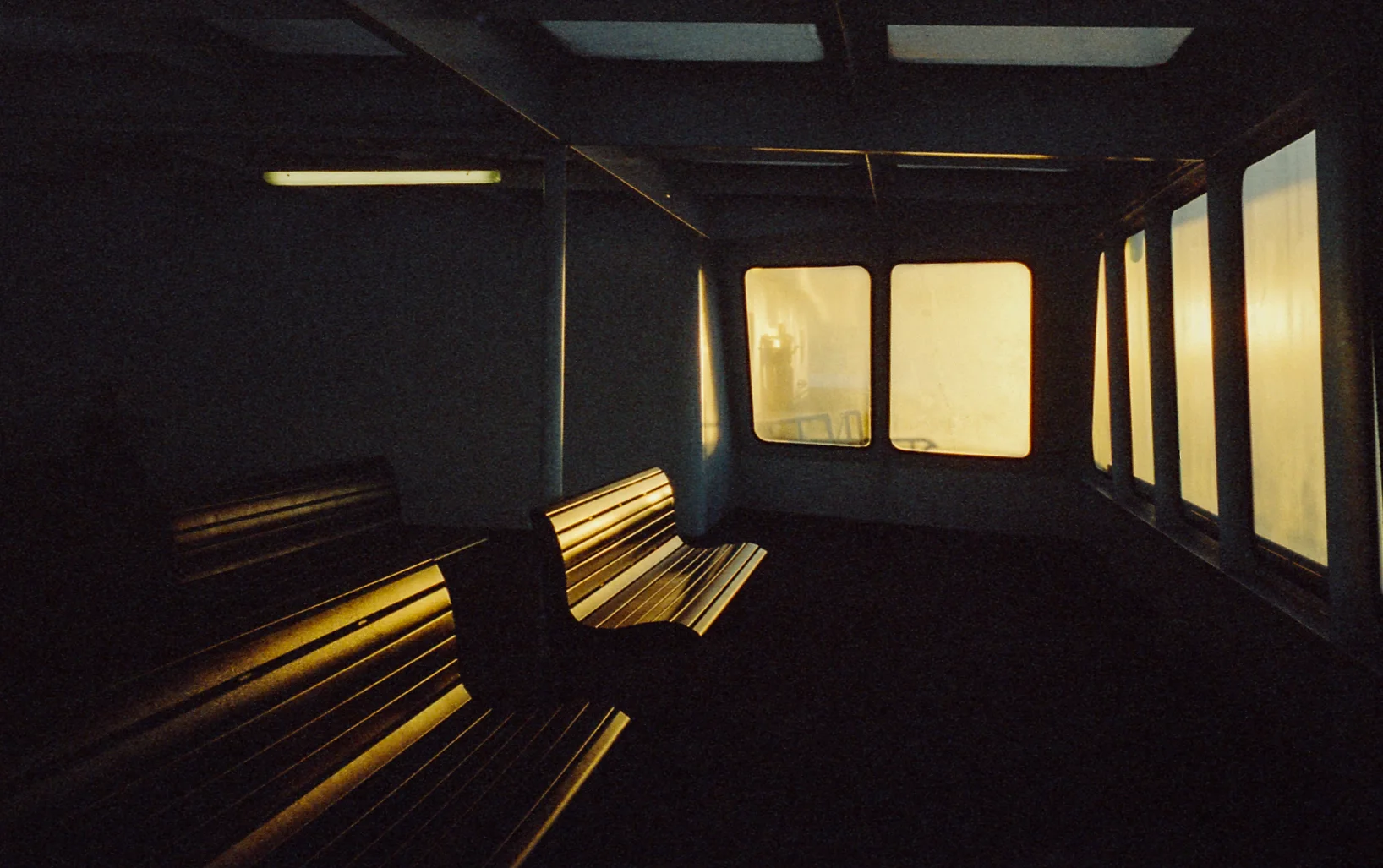 film1-1-6.jpg