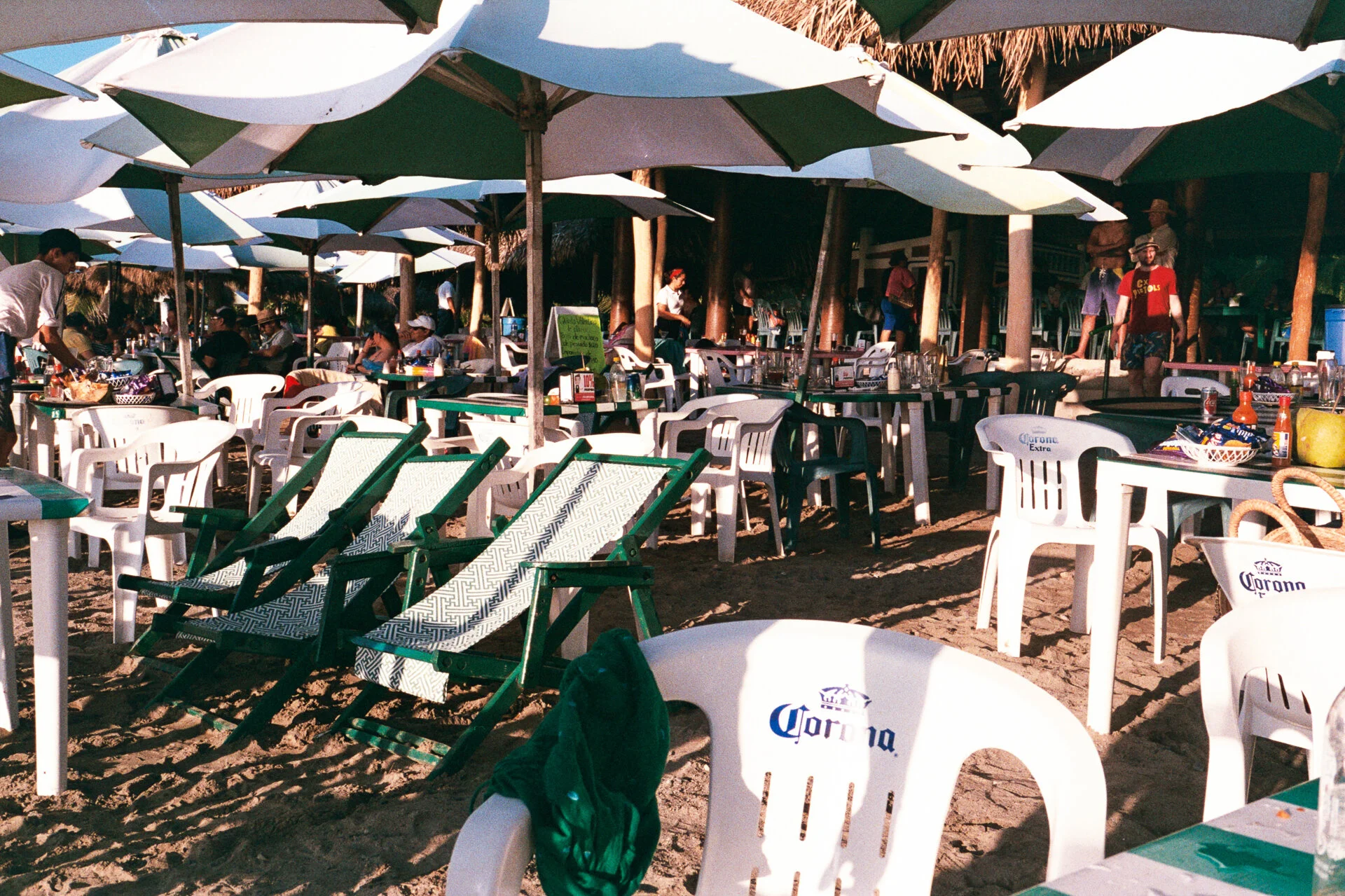 LaManzanilla_c_1219_m4_fuji200AA022.jpg