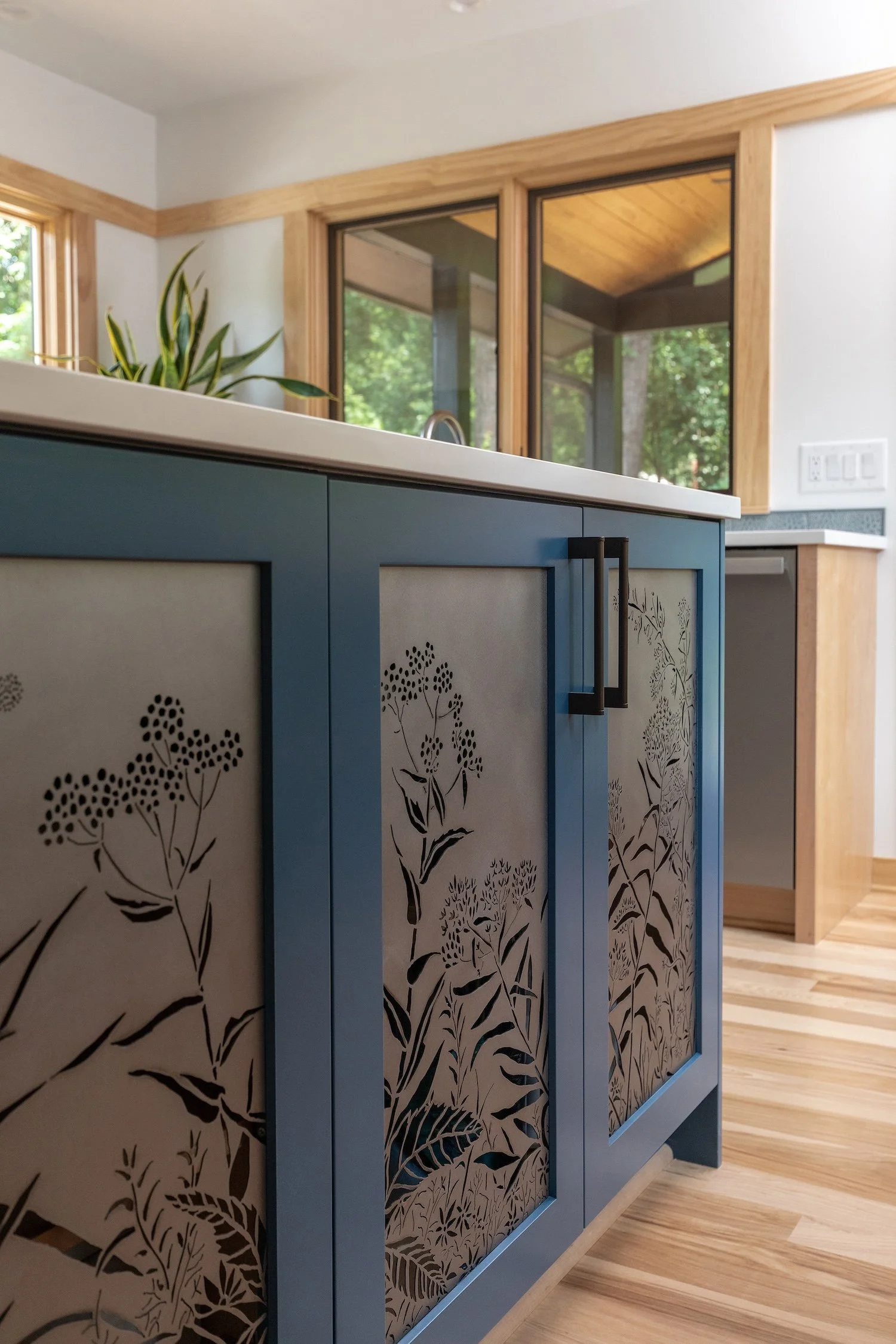 8L4A5120_web copy.jpg