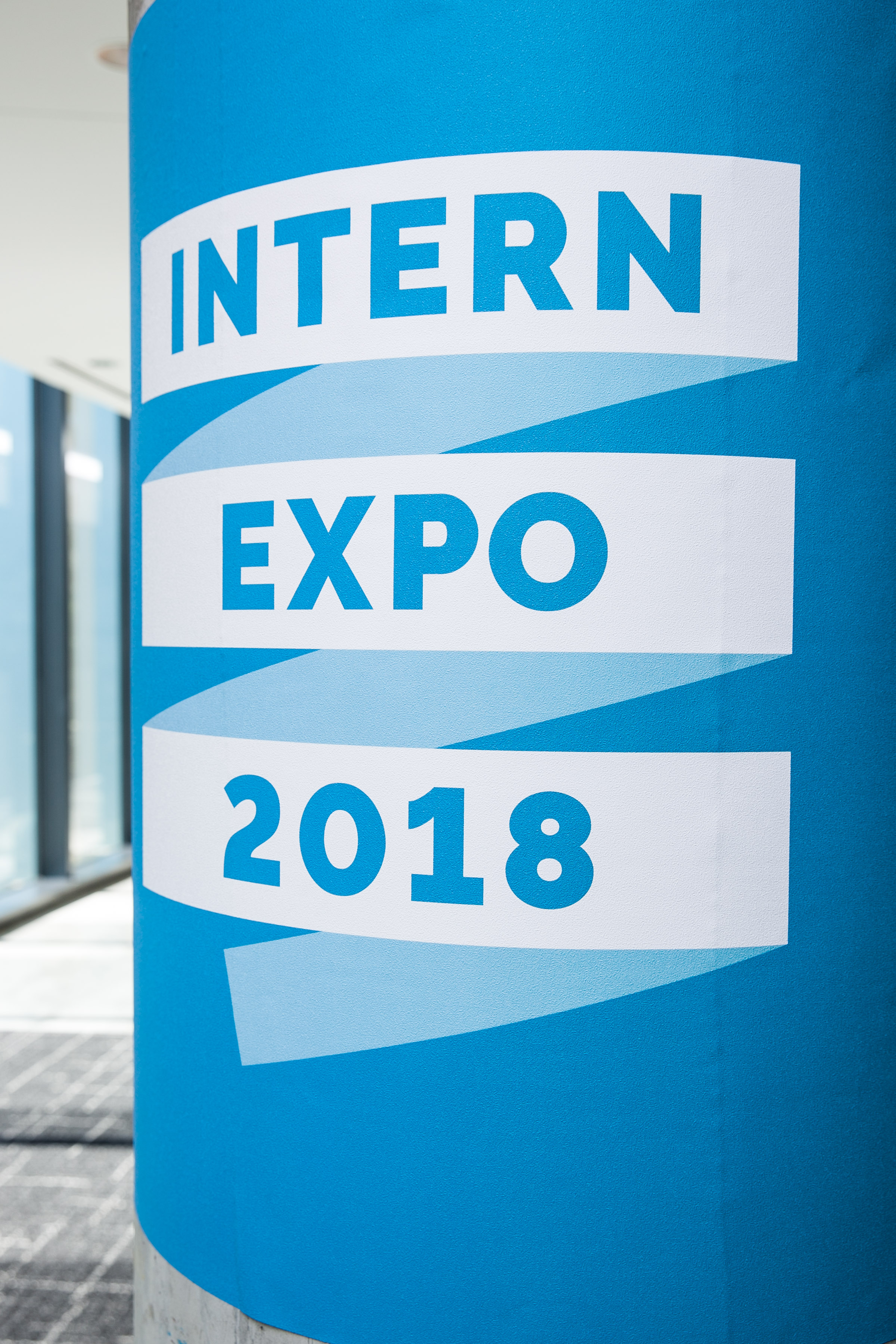 18HR9400-Intern-Expo-Event-072618-5.jpg