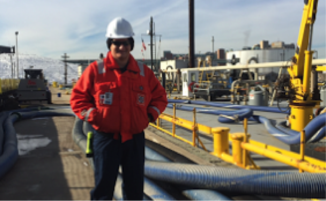 Massachusetts Maritime Academy’s long winter break allows cadets to venture out and explore what the Coast Guard has to offer. Cadet 2/c Collin Batchelor, MMA AUP’s Unit Leader, had the unique experience to intern with the Marine Safety Office based out of East Providence, Rhode Island. 2/c Batchelor assisted as an Auxiliarist and aided active duty Coast Guard Marine Inspectors on facility and vessel compliance with domestic and international regulations. 