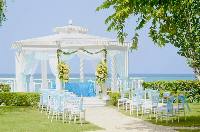 drelr_garden_gazebo.jpg