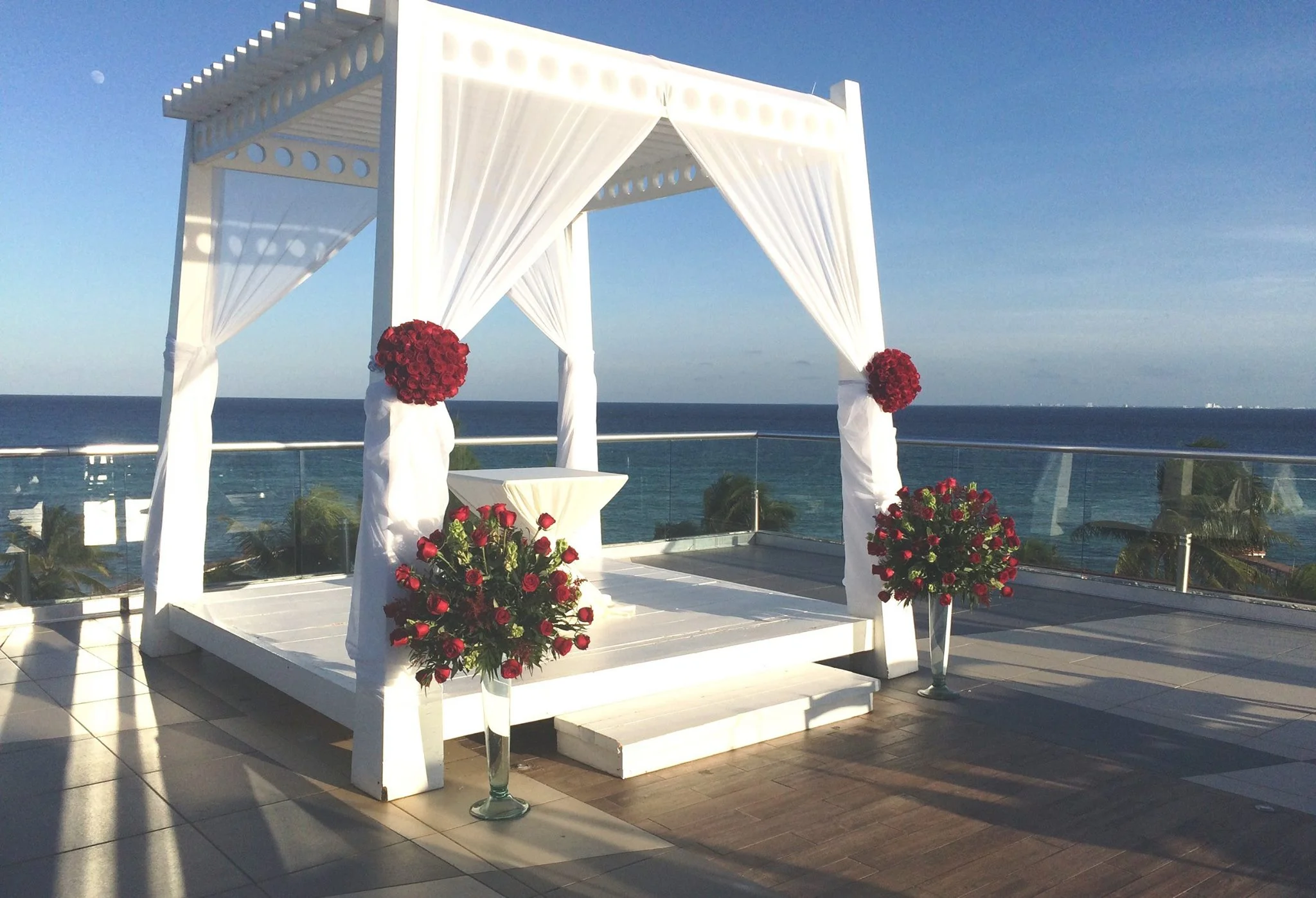 Azul Fives Rooftop ceremony.jpg