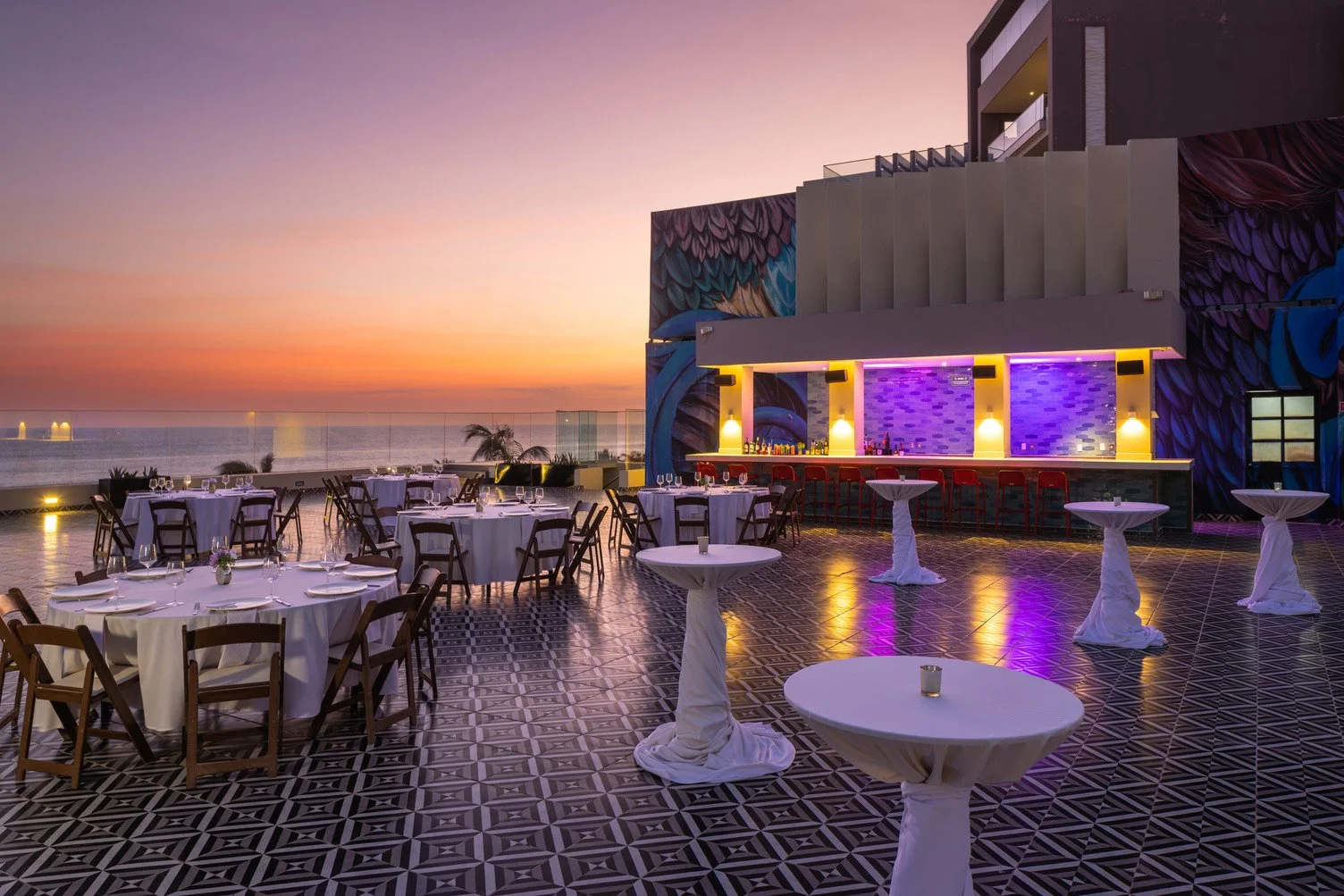 Hard Rock Los Cabos Destination Weddings | Costs, Venues &amp; Why Couples Love It