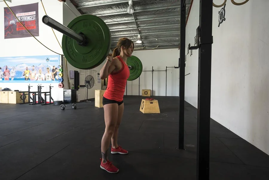 Starting-position-Barbell-back-squat.jpg