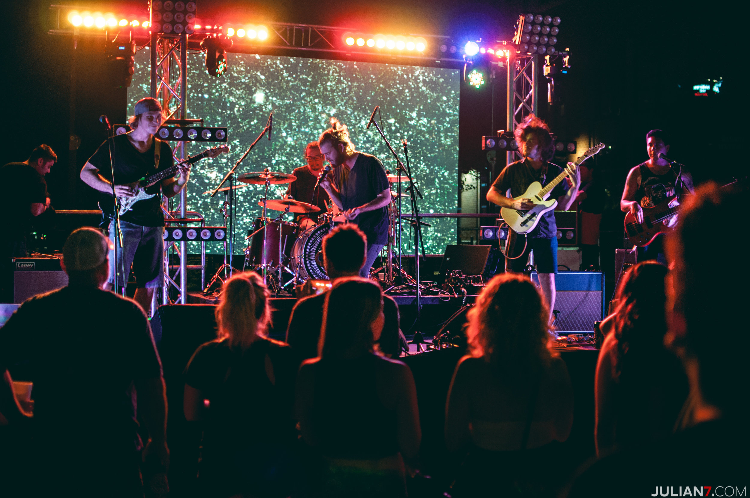 barefoot at casa on mill ave 2015 with katastro and the veragroove 5.jpg