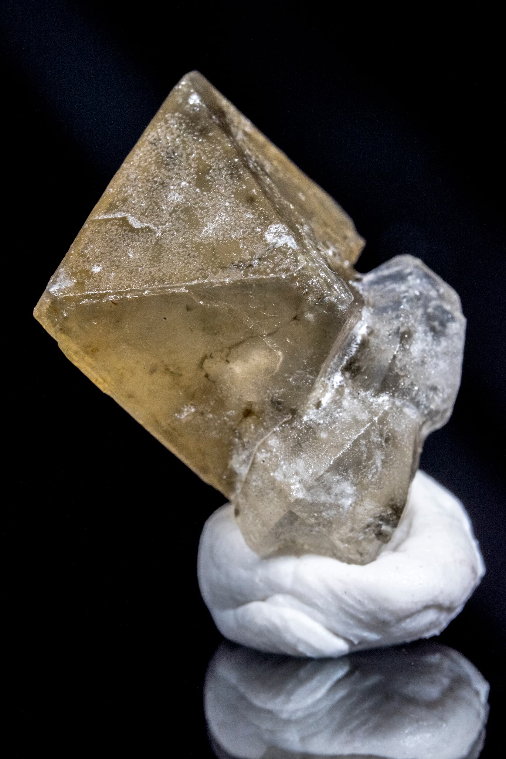 Sulfohalite