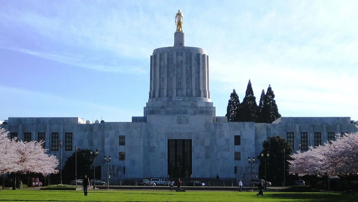 Oregon_State_Capitol_1.jpg
