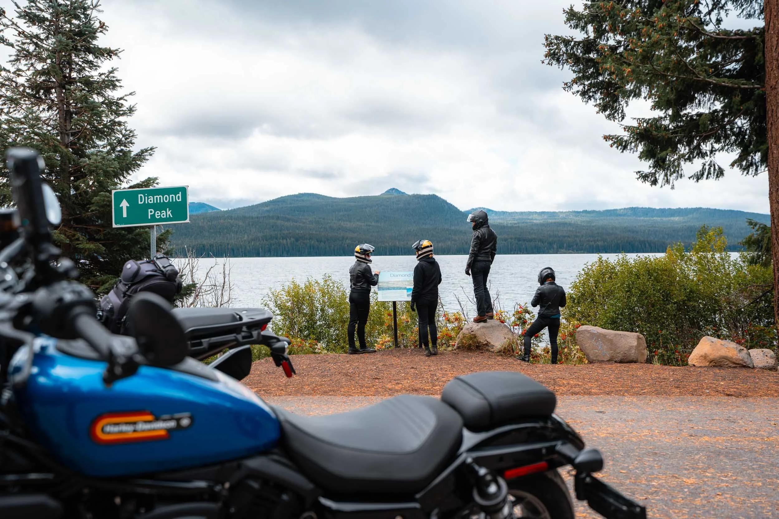 Babes Ride Out Oregon 2025-05973.jpg