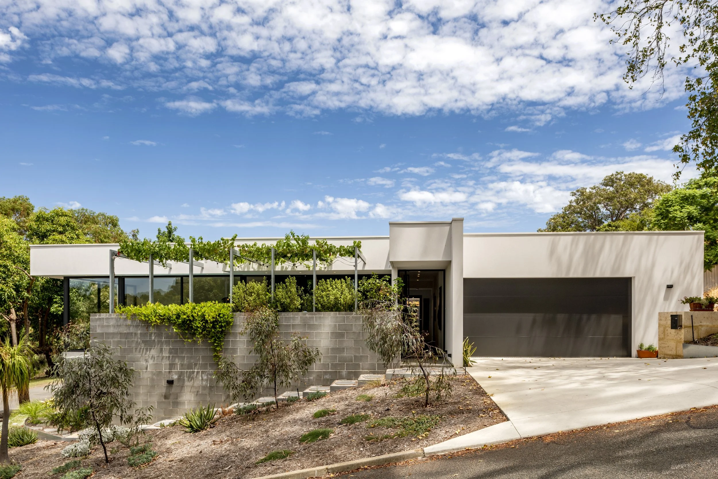 2246 1 maldon way mount pleasant-1.JPG