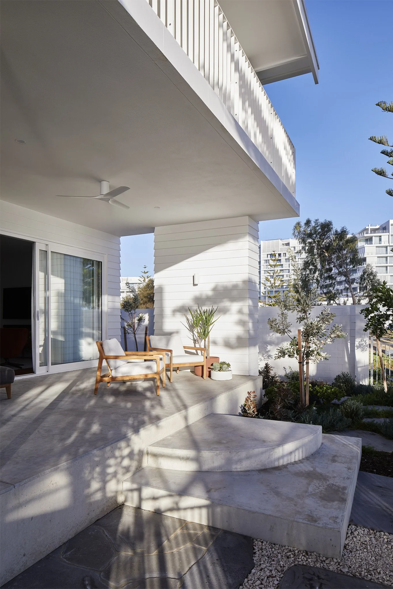 Vivaldi_LRLExt01 - ALI DOUBLE PERFORMANCE.jpg