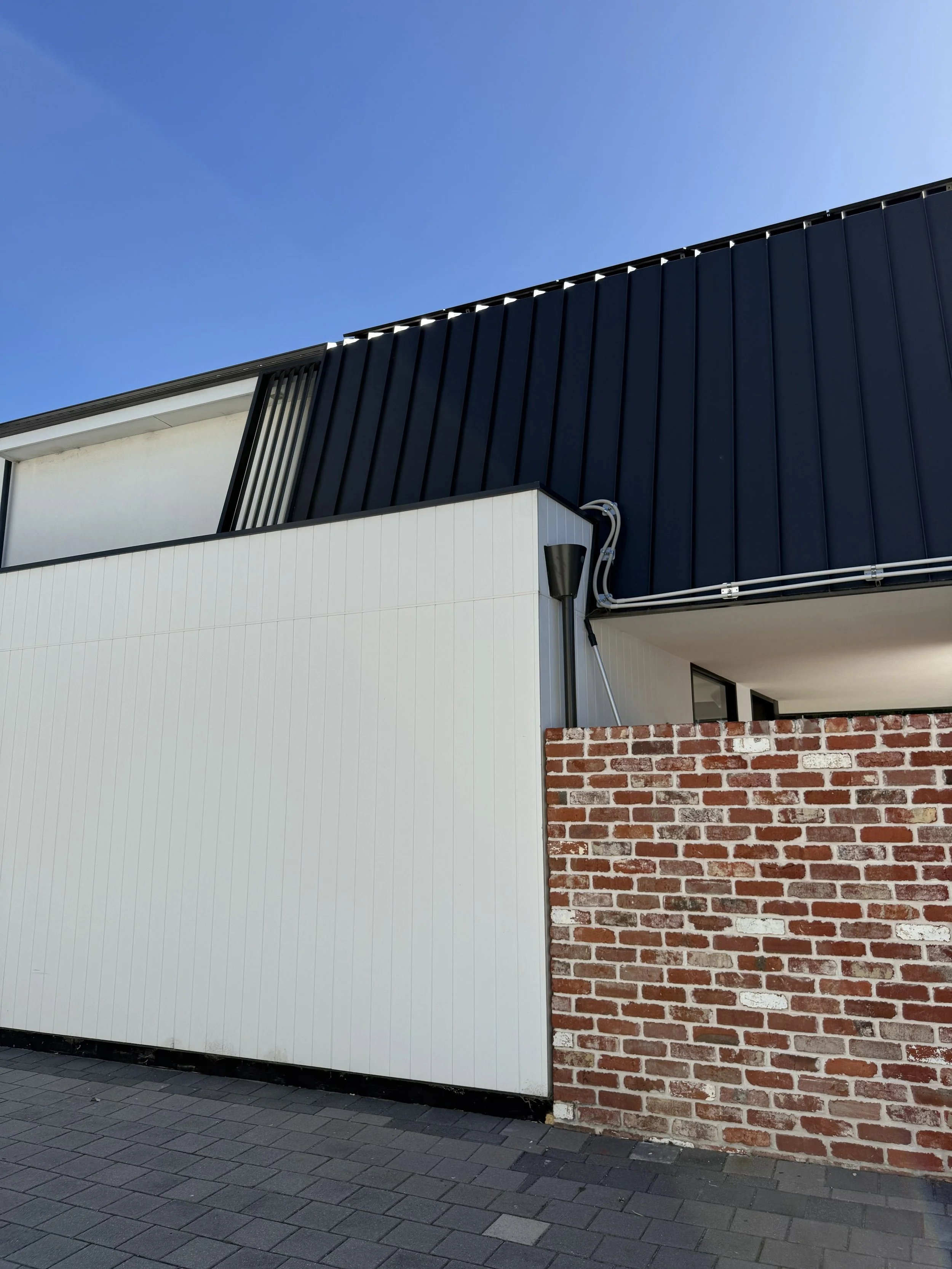 A subtle blade-style screen at our Fremantle project.&nbsp;