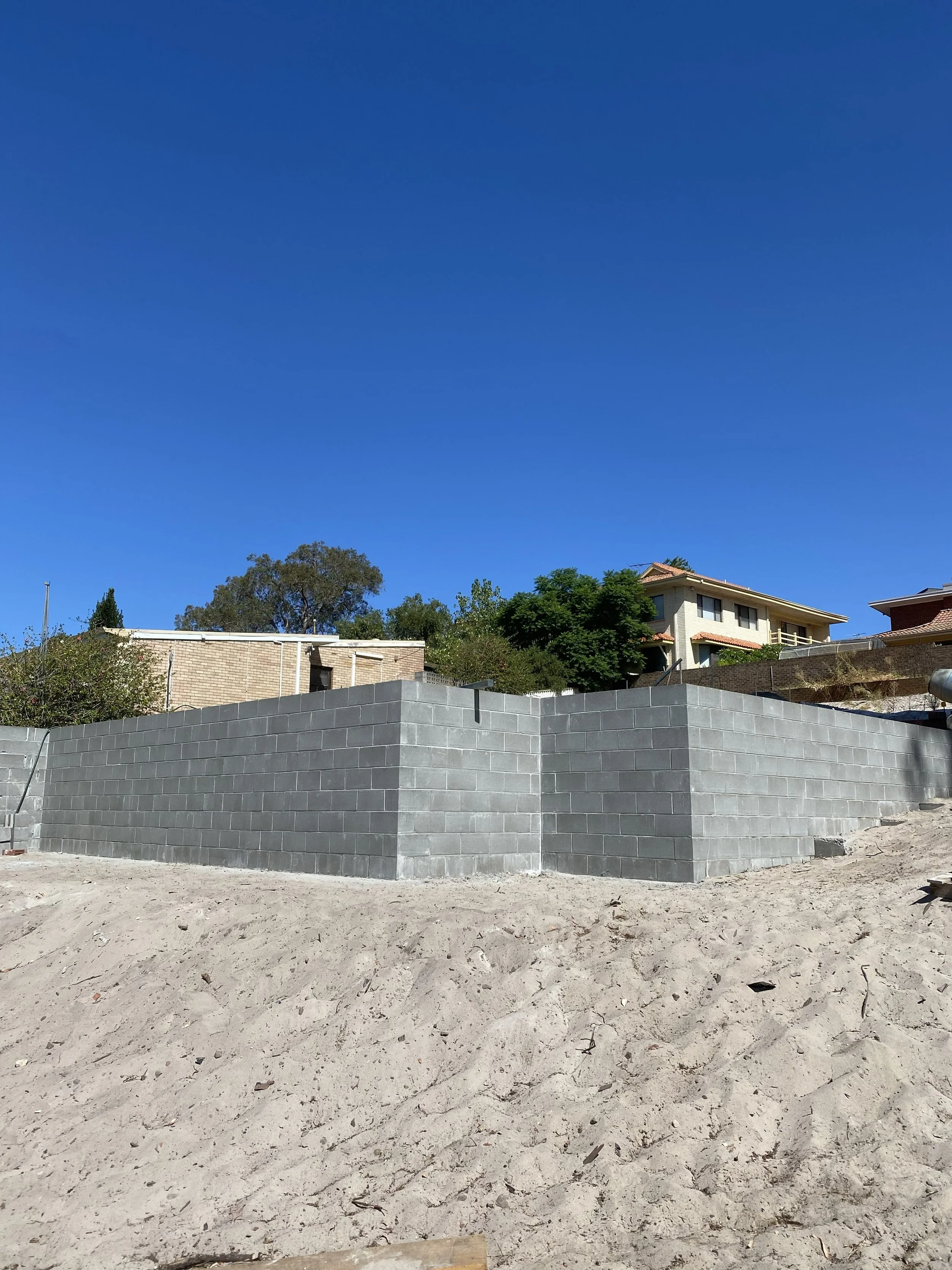 MALDON CONCRETE BLOCK IMG_4509.jpg