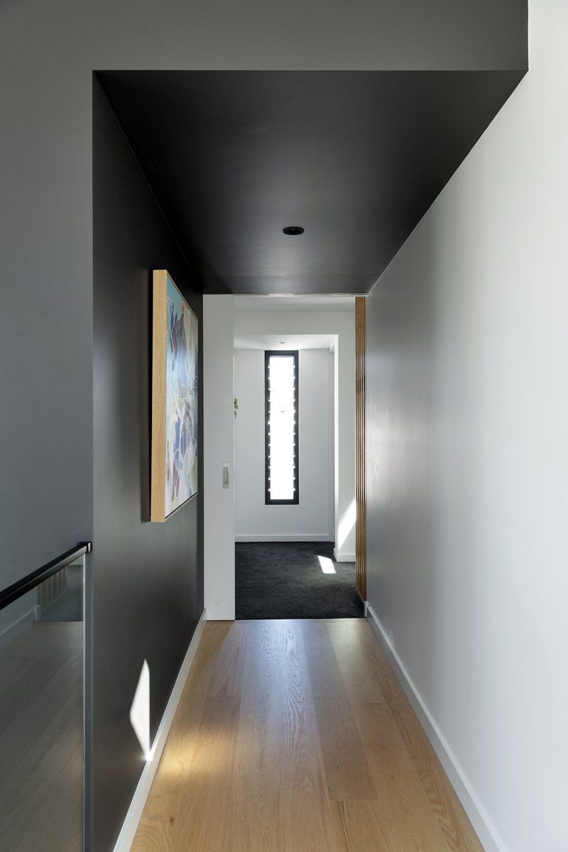 Concealed door 18bPurdieAveArdross20.jpg