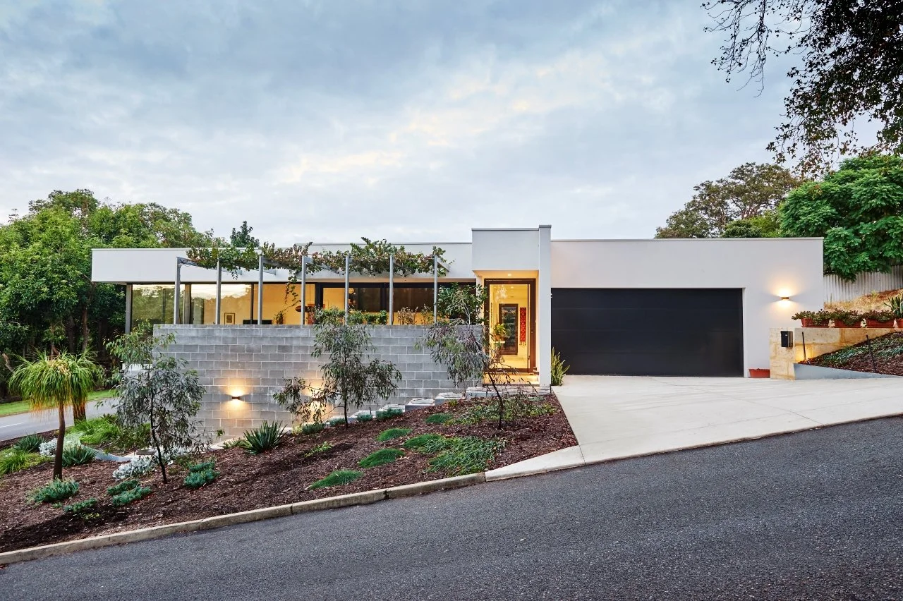 In our opinion: Custom vs pre-designed plans — Arklen