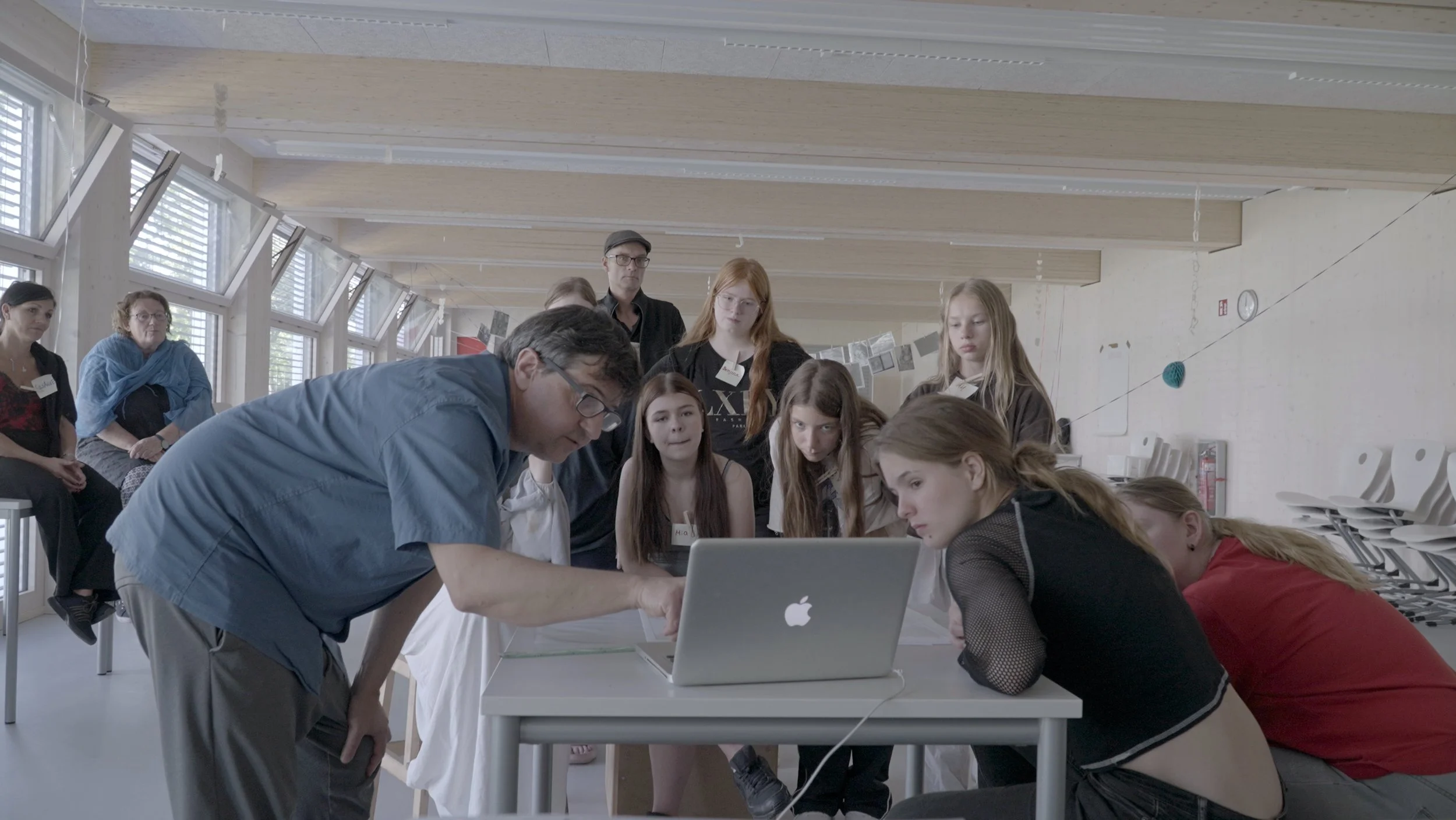 Recherche in der Ernst-Haeckel-Schule mit Stefan Oppenländer, Bühnenbildner