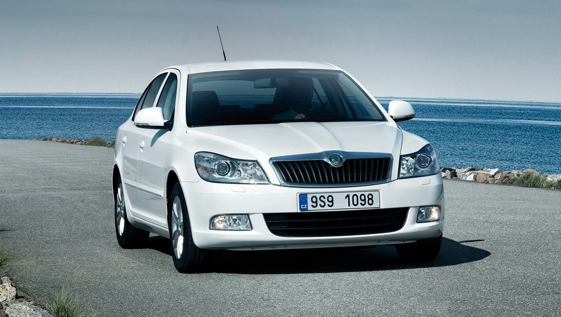 Skoda - Octavia II (2004 - 2013) - 1.6 (2008 - 2013)