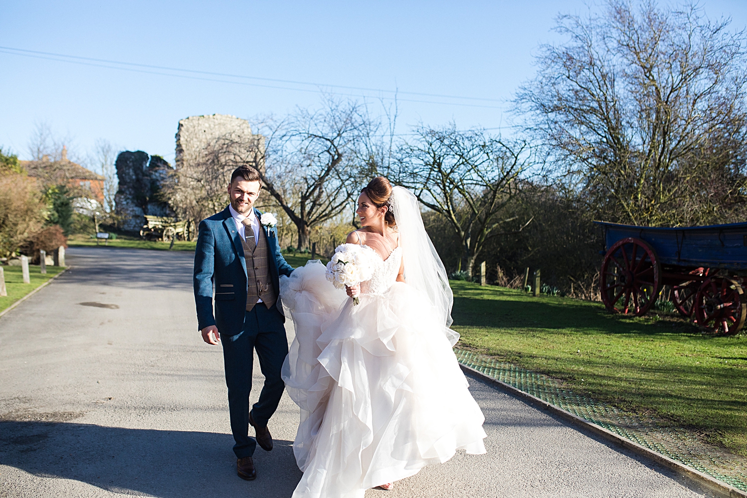 Cooling Castle - Kent Wedding Photographer_0074.jpg