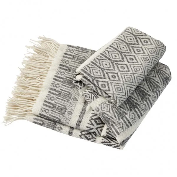 Wool-throw-Man-Wife-WP-600x600.jpg