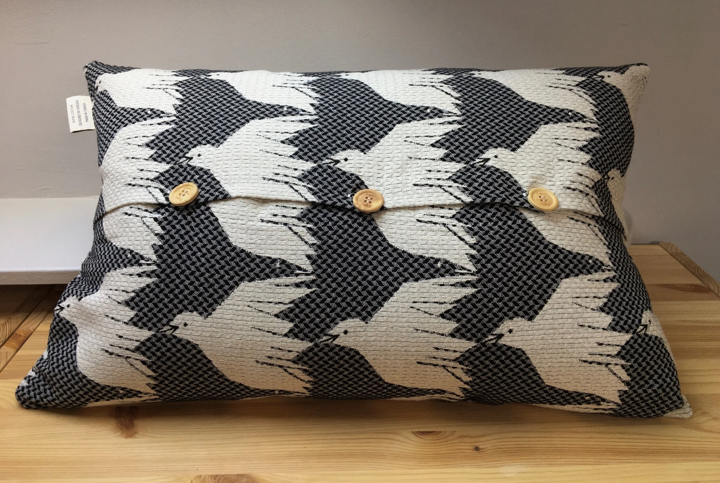 birdie blk back.jpg