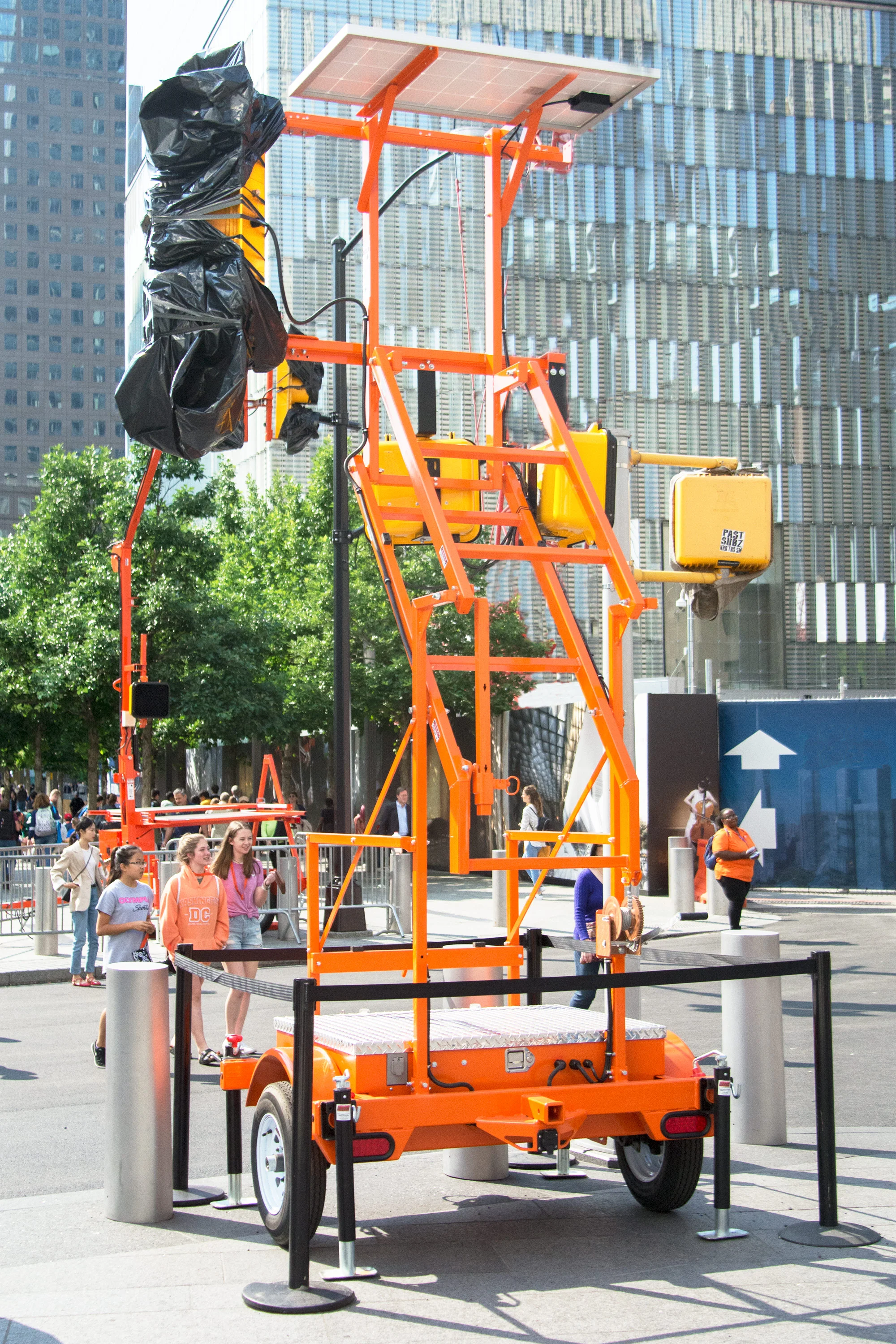 Garbage-Day-Oculus-Manhattan-Molly-Flores-_DSC5403.jpg
