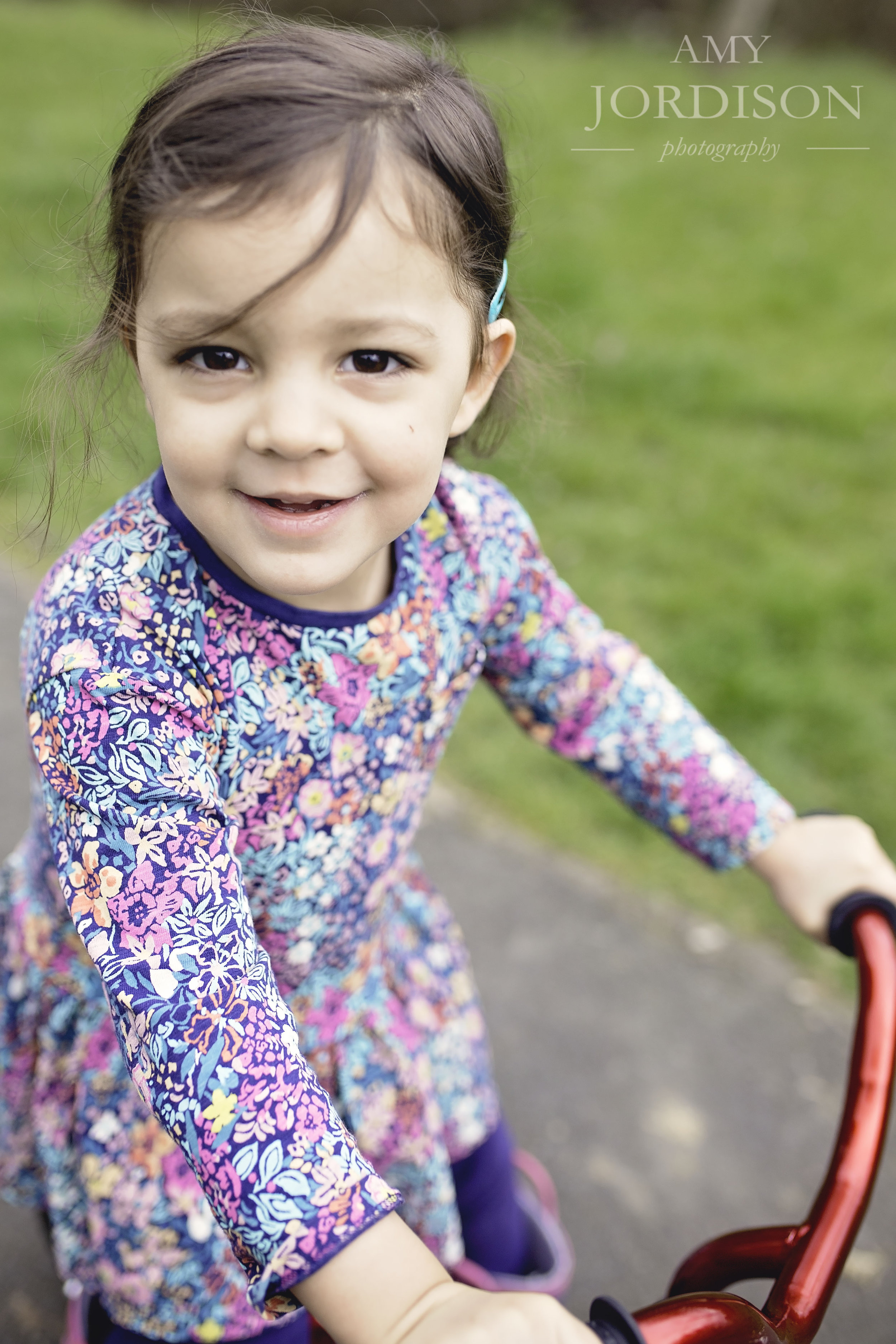 Family Photoshoot at Home in Yorkshire: Amy Jordison Photography