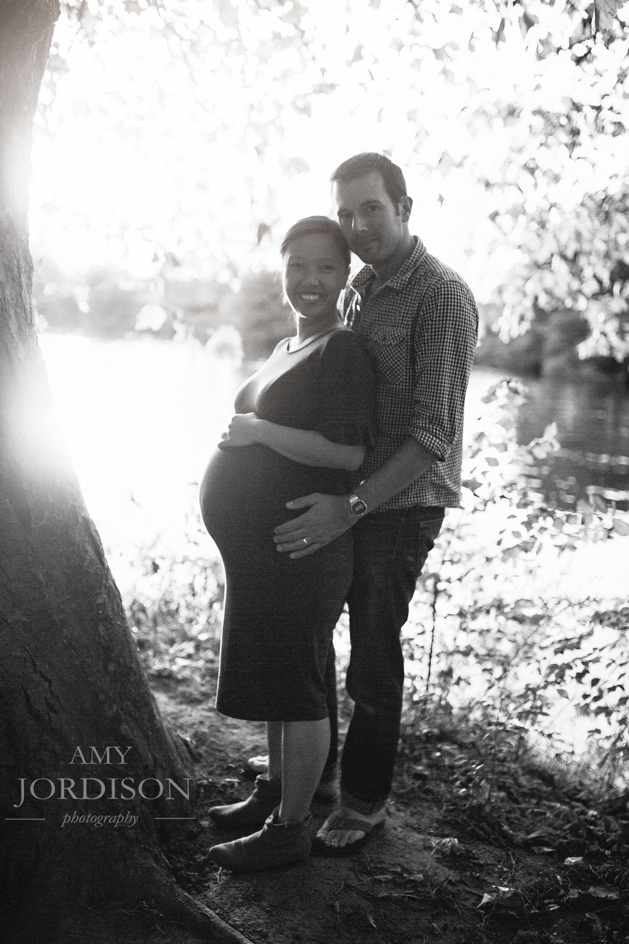 2017 10 Ngoc and Rob Maternity-053.jpg