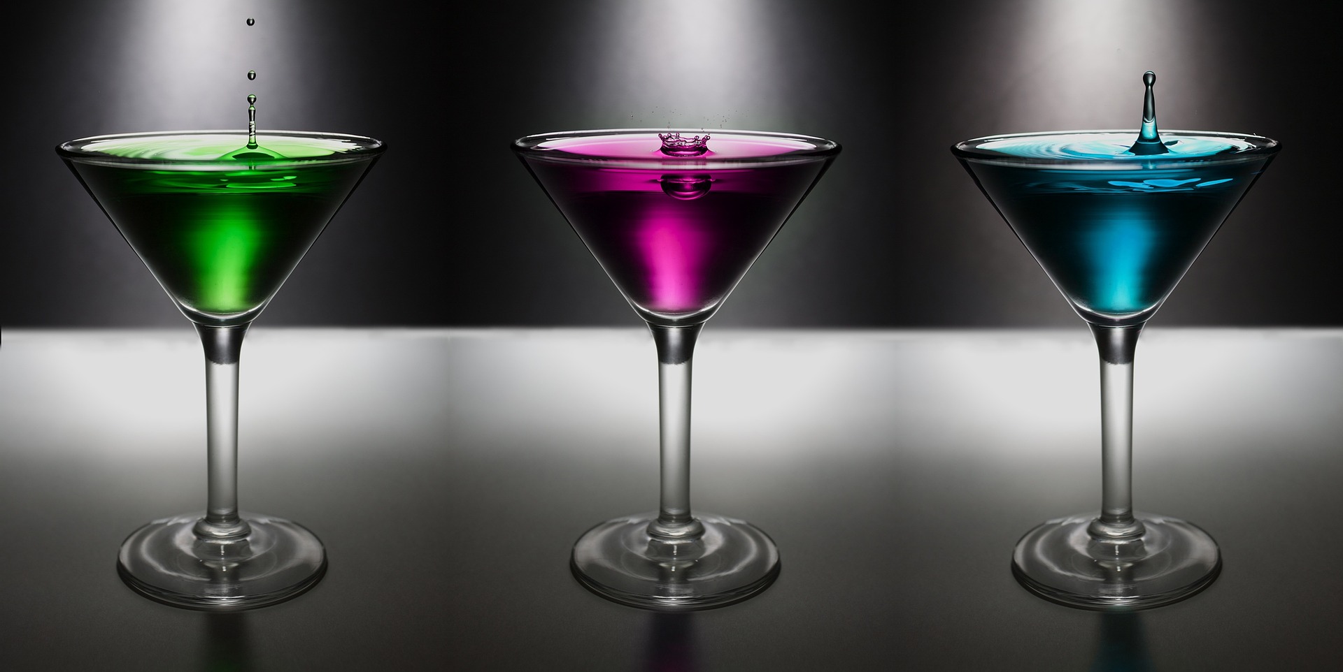 8 Holiday Tips for Entertaining in Style