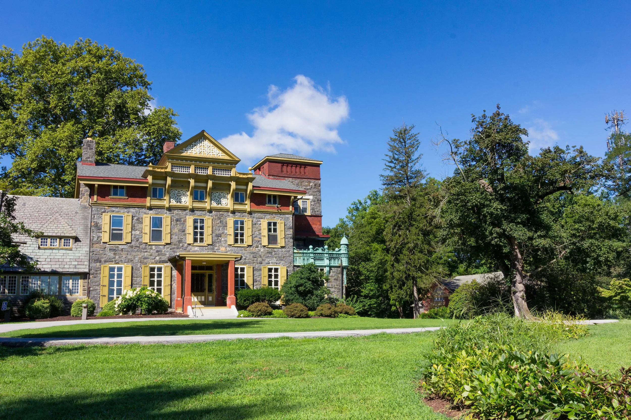 Mansion front.jpg