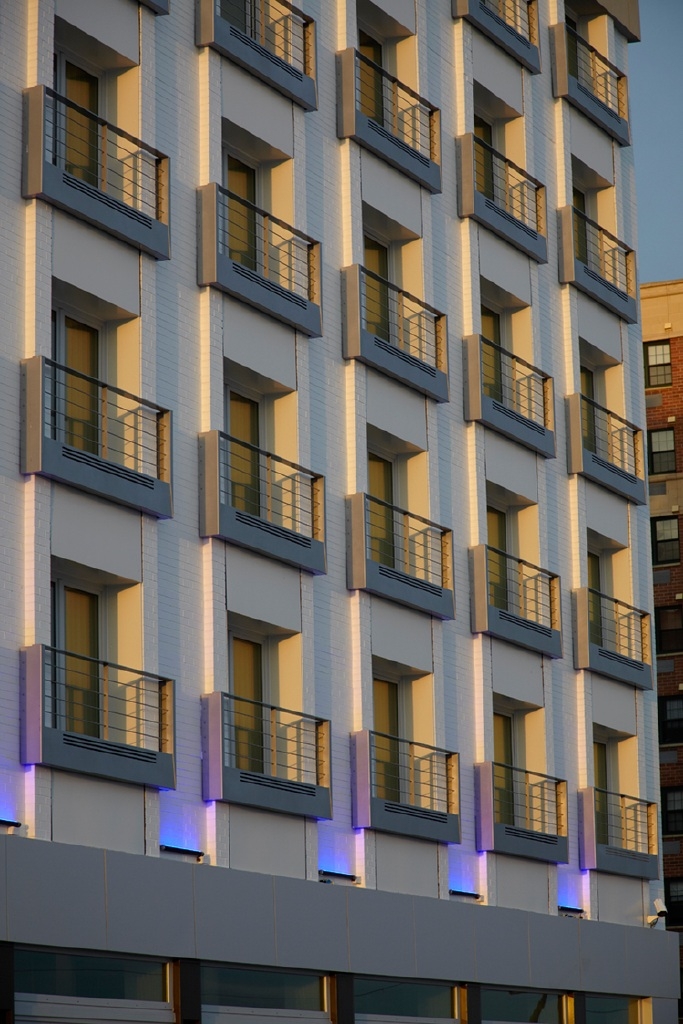 002.JPG