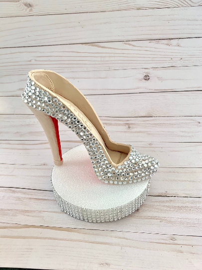 Bling gumpaste high heel cake topper shoe-2.png