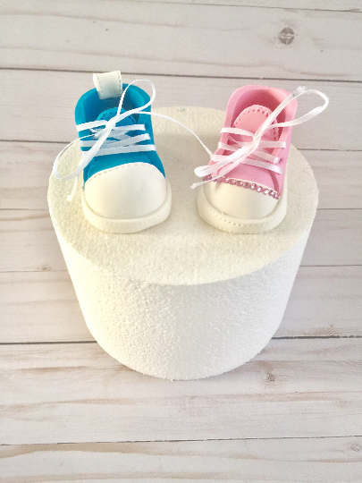 Pink and Blue baby gumpaste shoes1.png