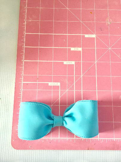 Baby Blue Gumpaste Bow Tie1.png
