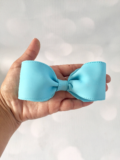 Baby Blue Gumpaste Bow Tie4.png