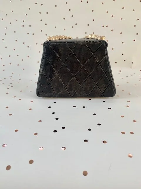 Gumpaste Purse Cake Topper 5.jpg