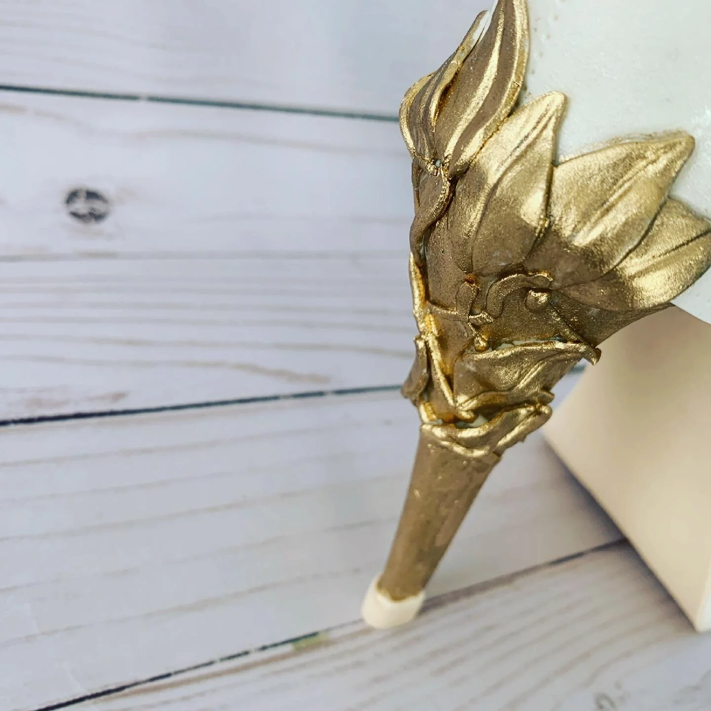 Gold and White High Heel Cake Topper  2.JPG