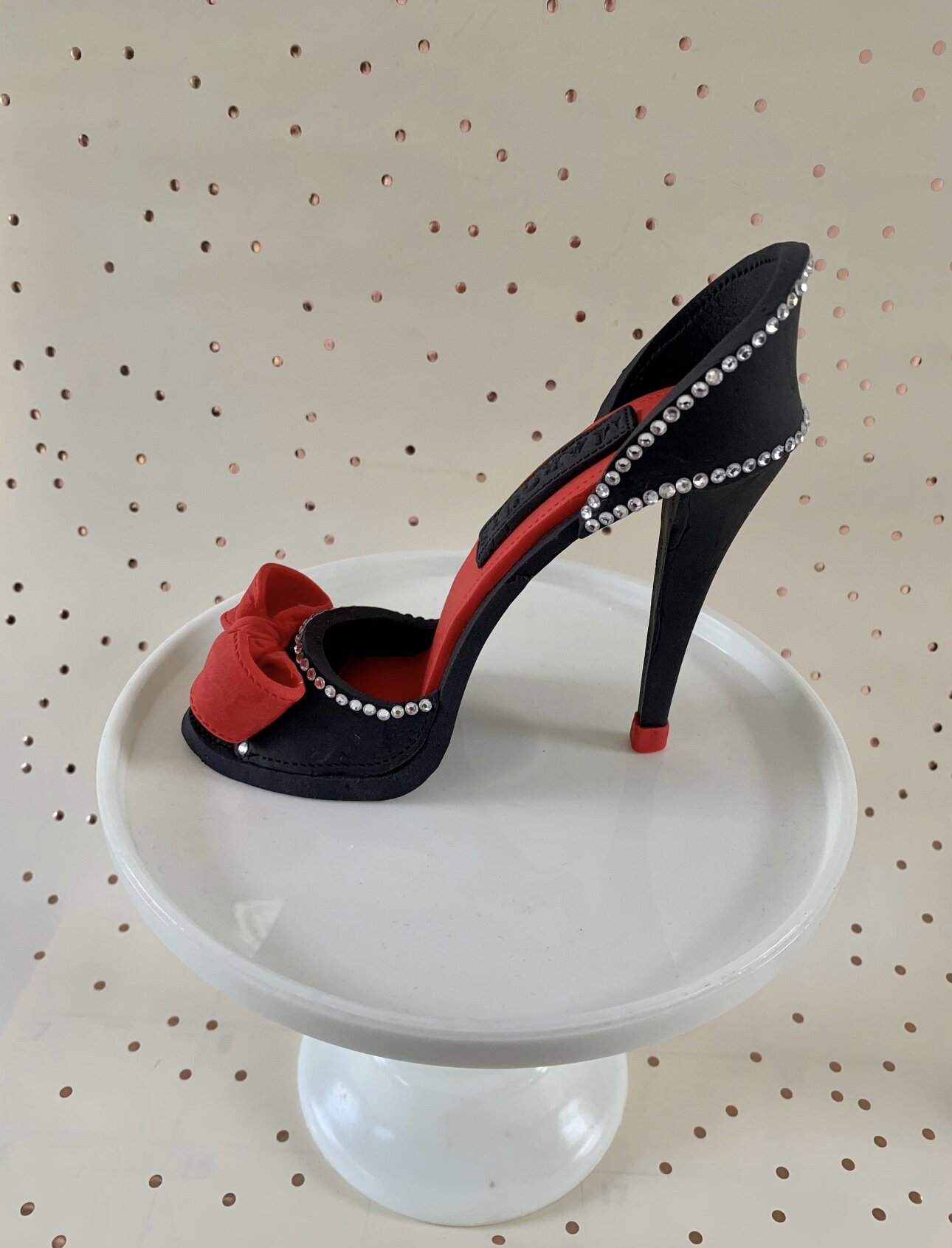 6B57904E-B3D0-48FC-92B0-A130165E3AA9