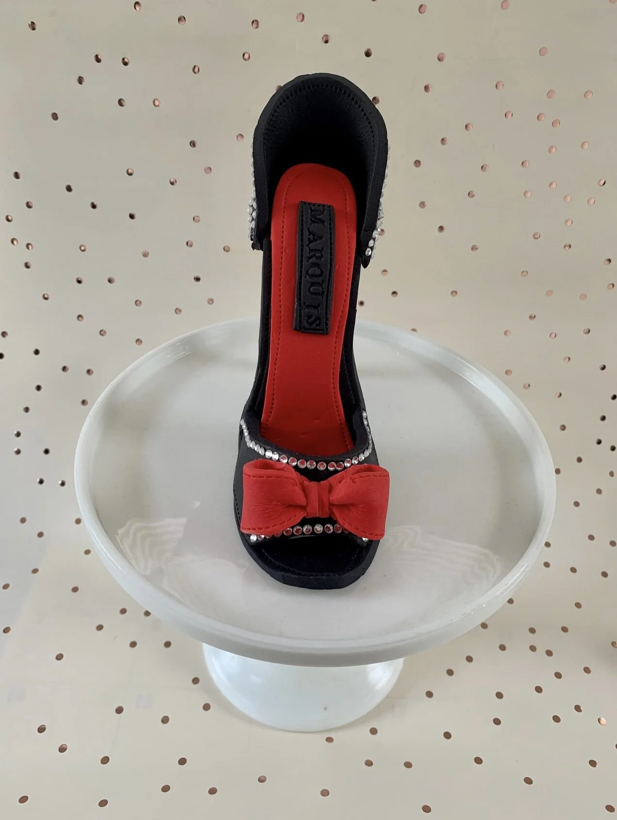 AAA2B33E-3C9B-414C-8C41-7E60D88FA560