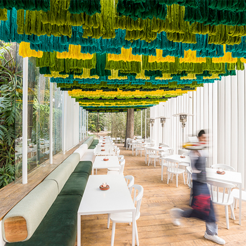 Zona 14 Canopy Café