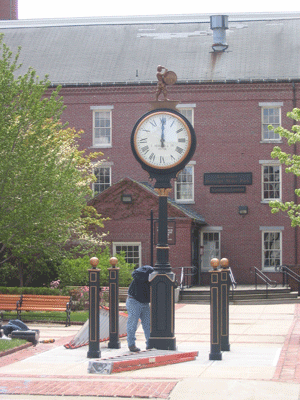 Bicknell Clock, Lawrence, MA