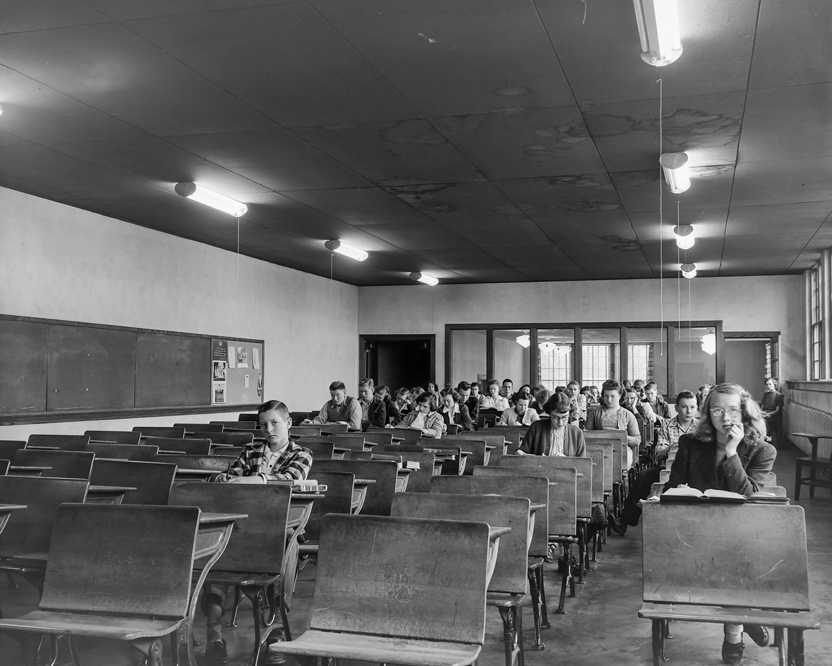 Hickman Co. High School Home Ec. Equipment & School Lighting – November 2, 1949