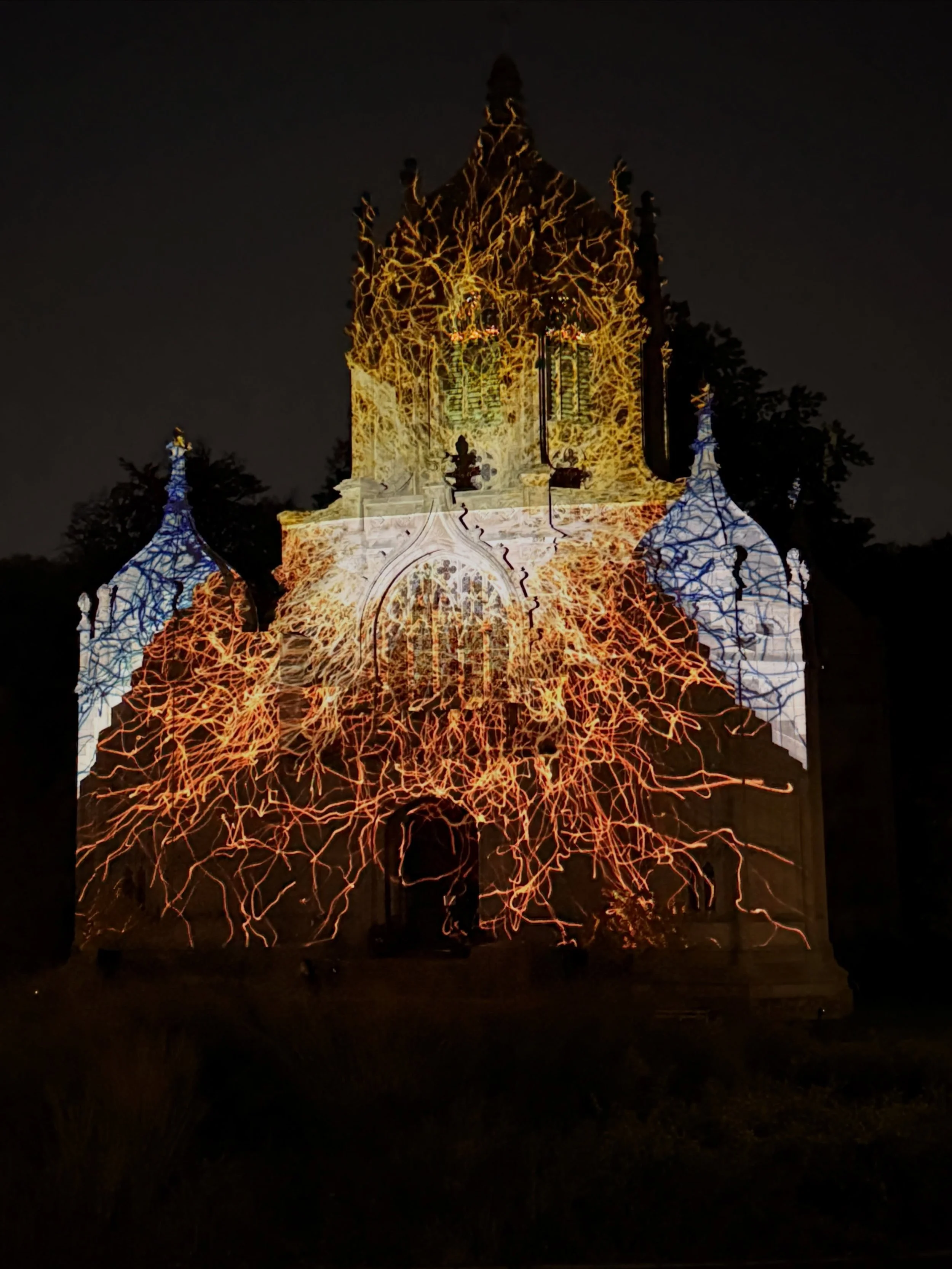 A party in the cemetery? Where else would I be? 

&hellip;

#nightfall
#greenwoodcemetery 
#cemeterywandering 
#october
@historicgreenwood